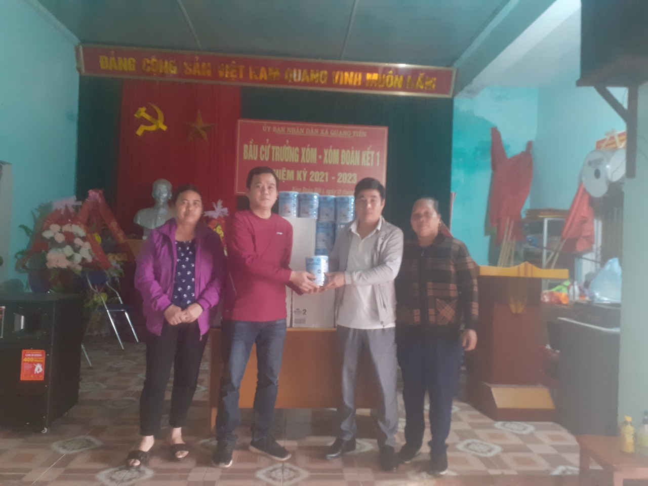 Chi bộ Công Ty CP Đầu Tư TDG GLOBAL thăm và tặng quà Tết Nhâm dần 2022